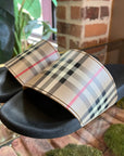 BBERRY Beige Furley Vintage Check Slides Men SZ43