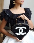 *RARE COLLECTORS ITEM* CH 1995 Vintage Black Heart Vanity Bag with White CC Logo and Gold Chain Handle Detail