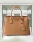 Large PRD Galleria leather bag