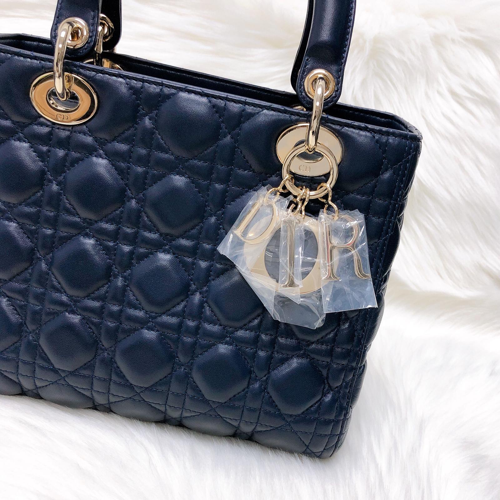 Cannage Lambskin Lady D1OR Medium