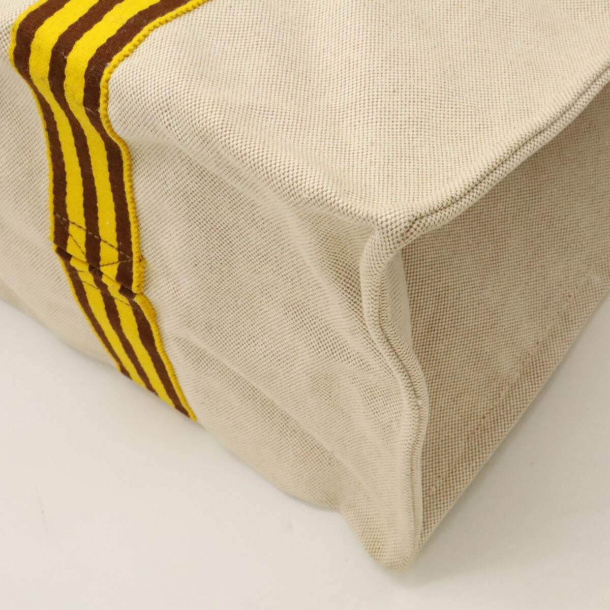 HMS Canvas Bora Bora GM Tote Bag