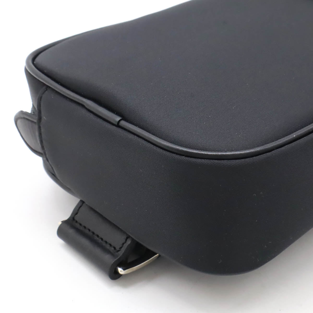 BBERRY Black Label Nylon Canvas/Leather Shoulder Bag