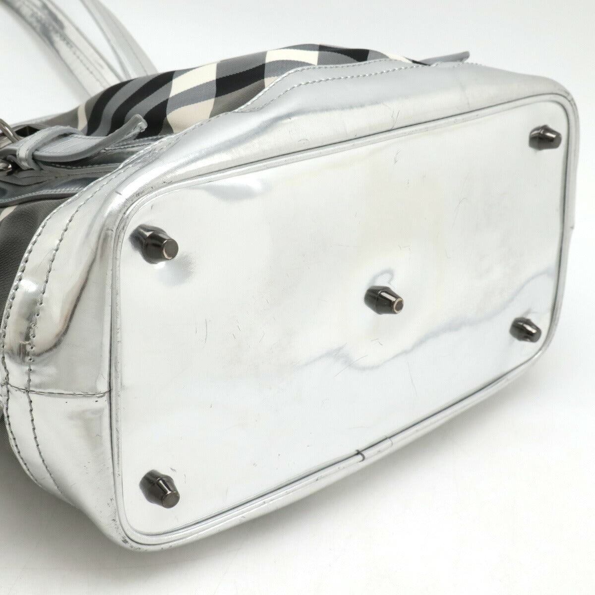 BBERRY Beat Check Nylon Patent Leather 2way Tote Bag