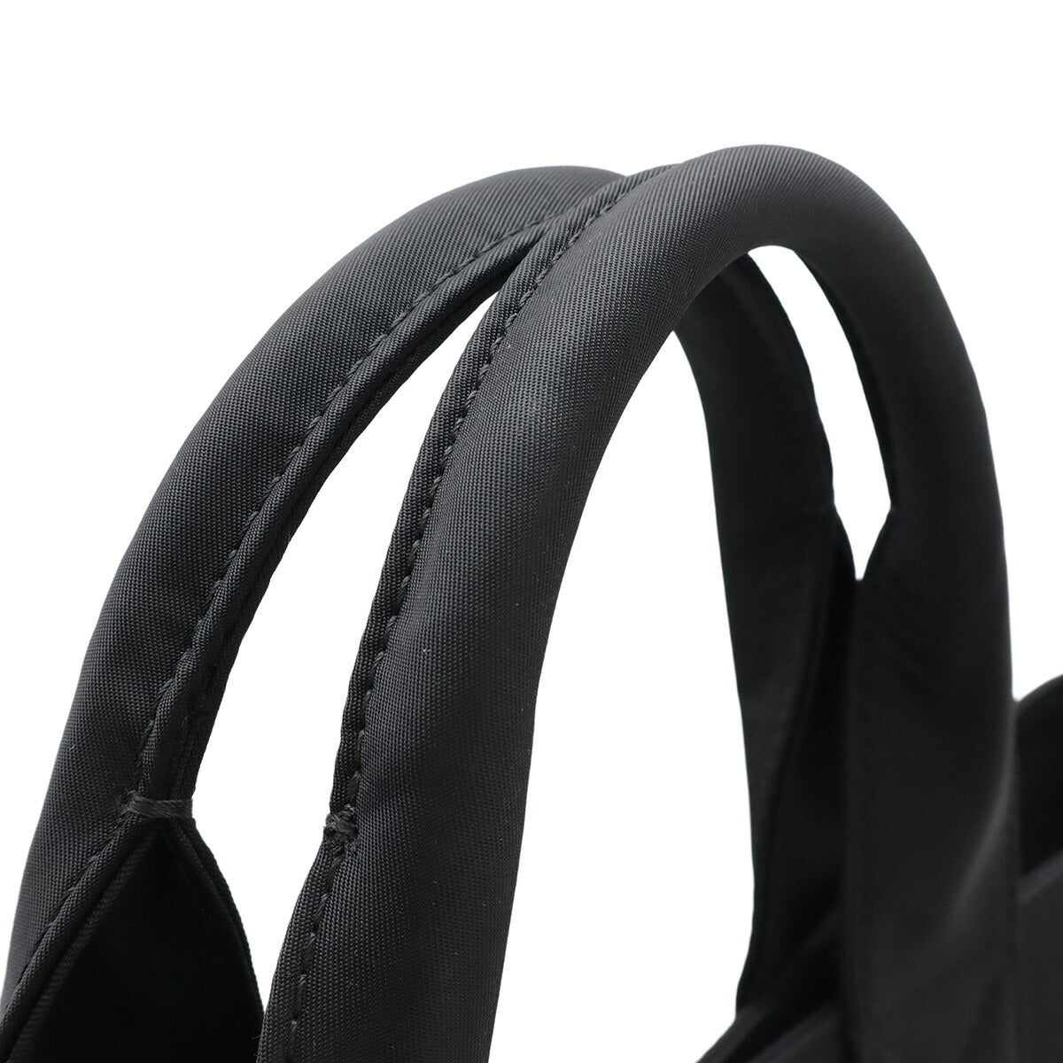 BBERRY ARTIE Nylon Leather 2way Bag