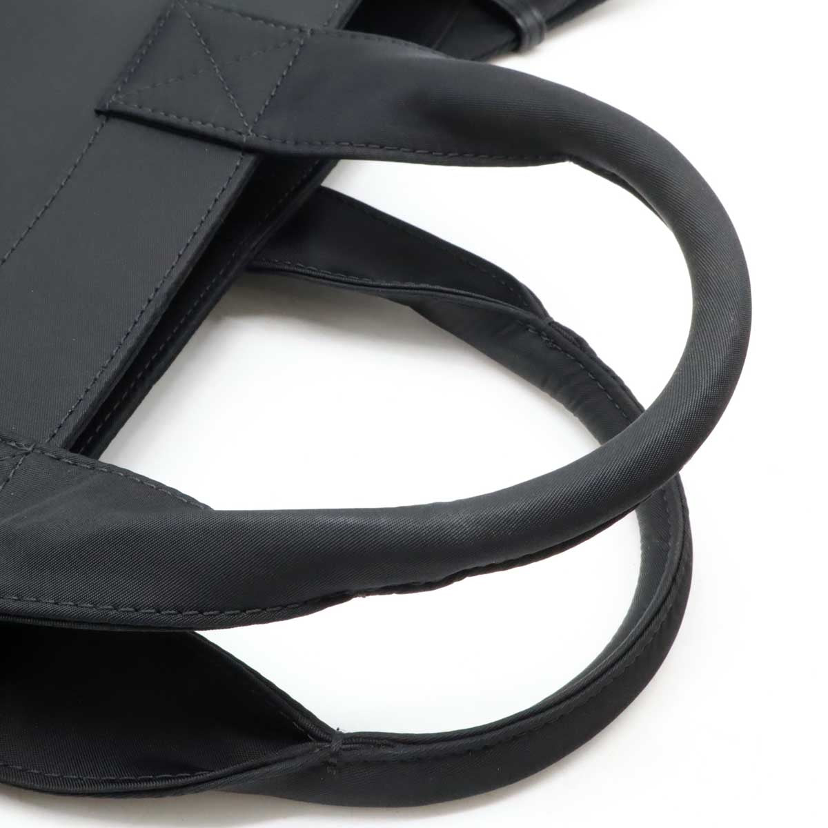 BBERRY ARTIE Nylon Leather 2way Bag