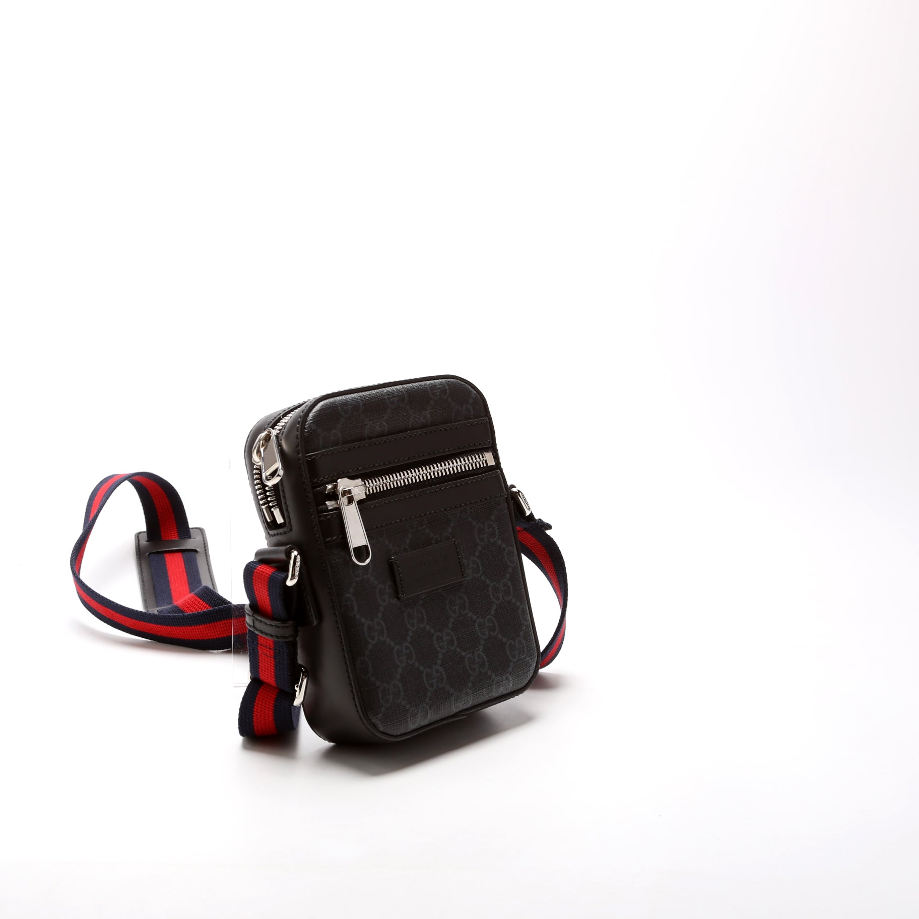 GCCI  GG Supreme Messenger