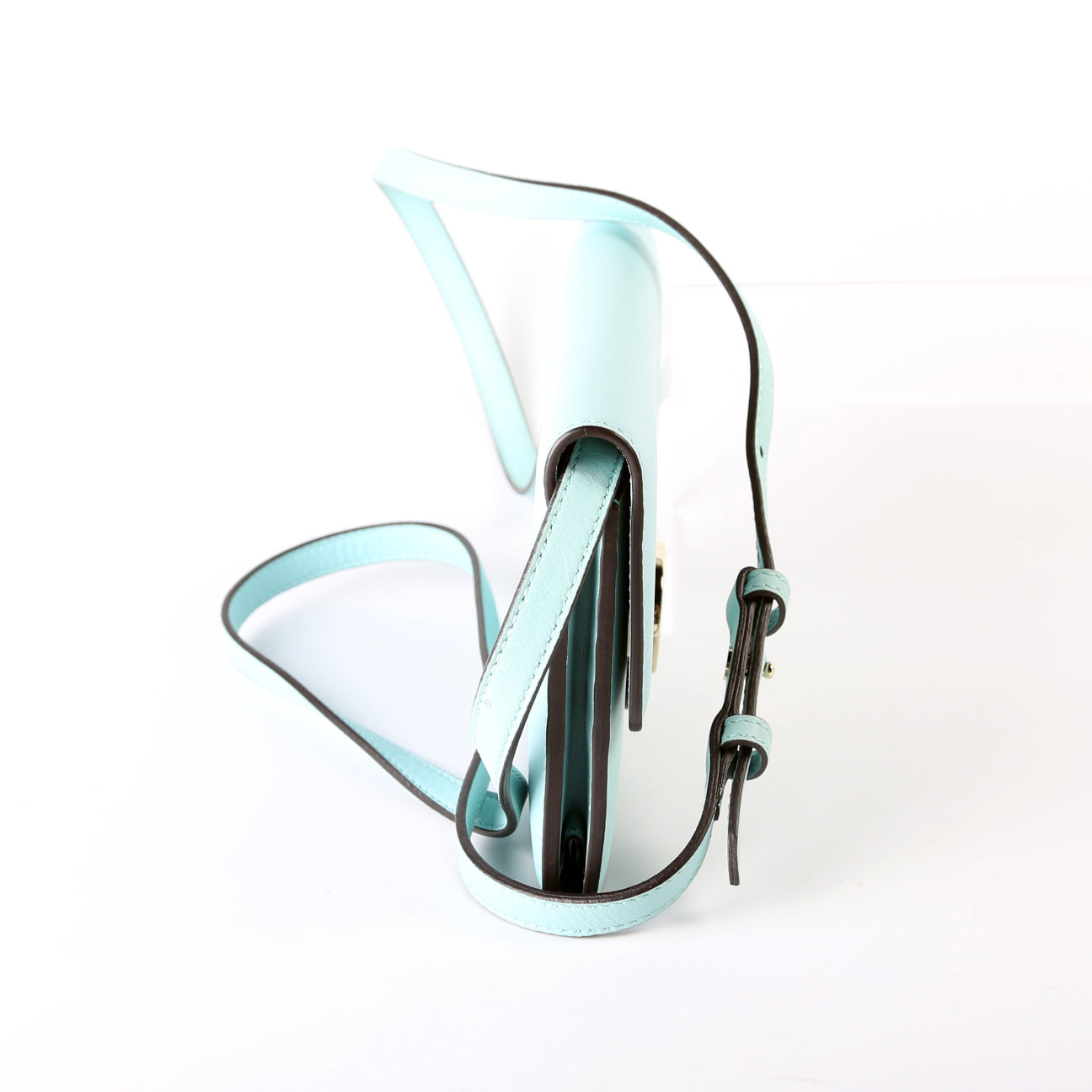 GCCI  Interlocking G Calfskin Leather Icon Wallet Crossbody Blue