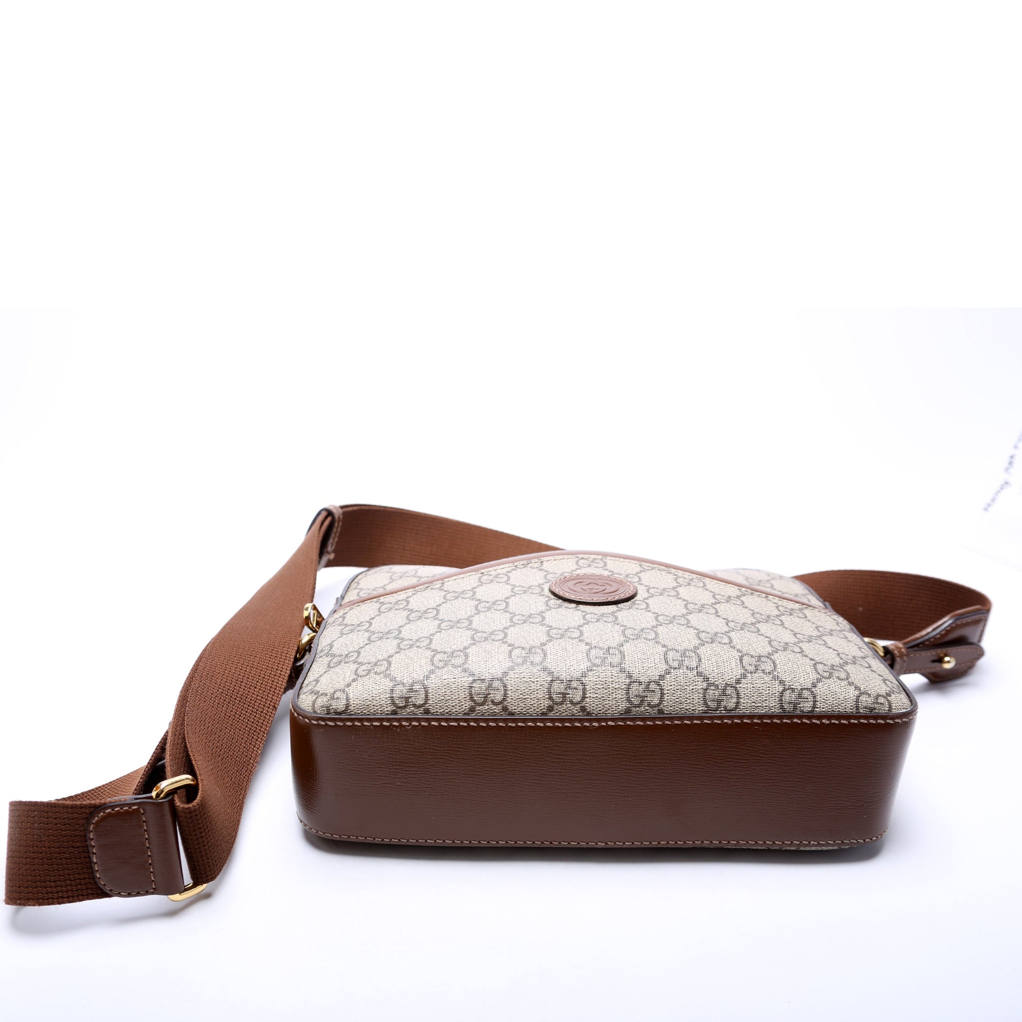 GCCI  Interlocking GG Messenger Brown