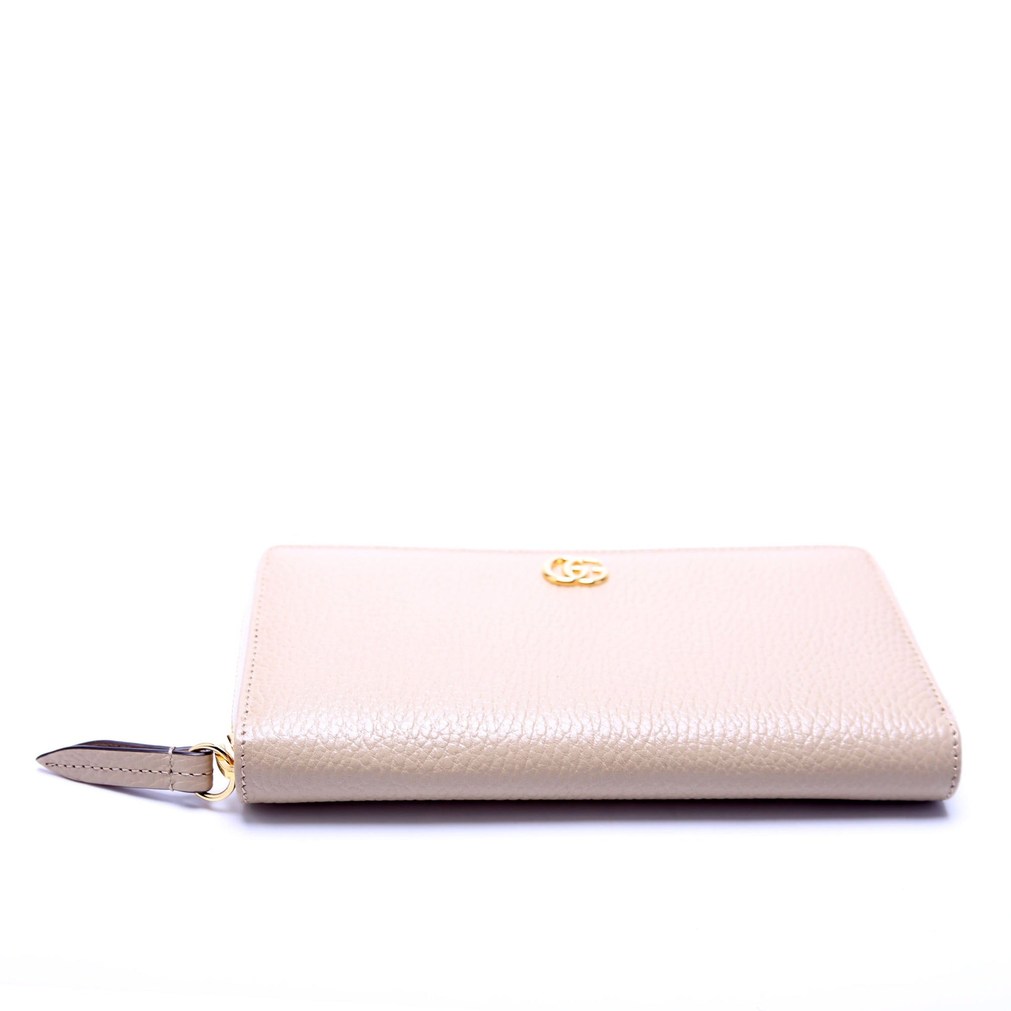 GCCI  GG Leather Zip Around Wallet Beige