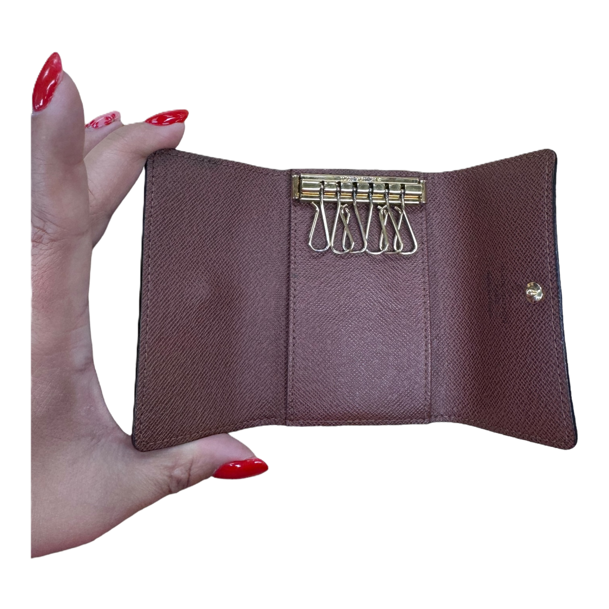 Accessory Luxury Designer Tag By LV