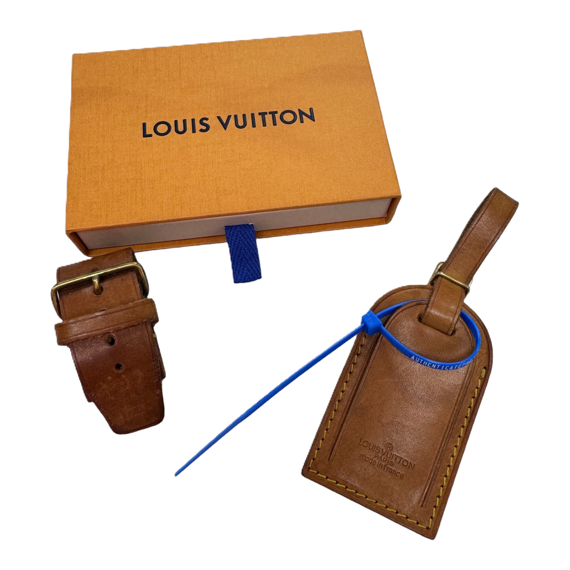 Accessory Luxury Designer Tag By LV
