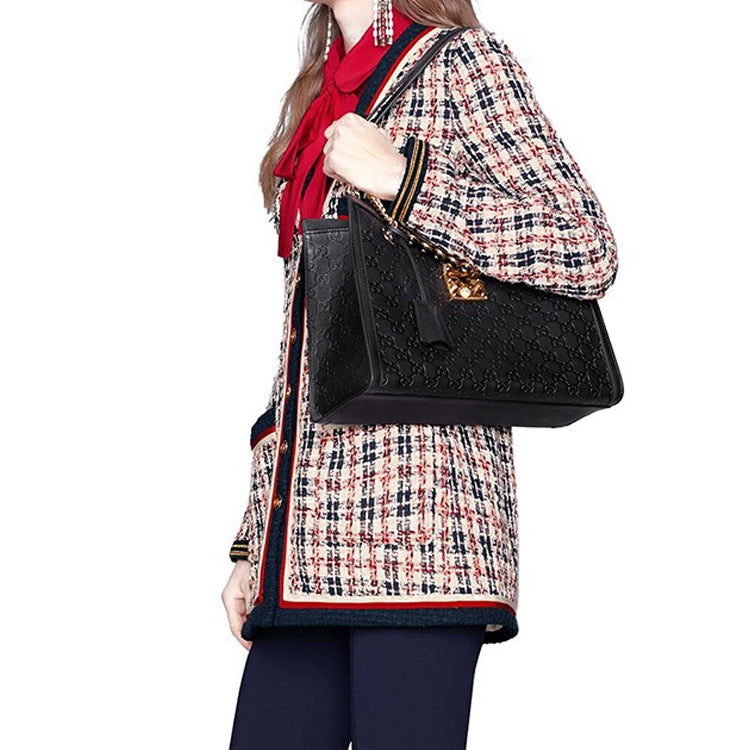 (WMNS) GCCI Padlock Metallic Logo Embossing Leather Tote Chain Black Handbag 479197-0REAG-1000