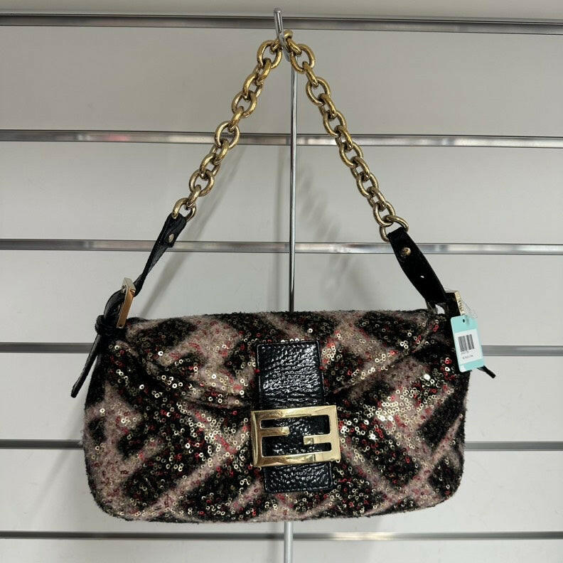 FNDI Chain Shoulder Bag