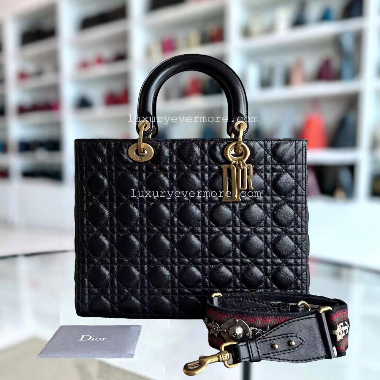 *Flap, Calfskin* D1OR Lady Large - Cannage Calfskin Black Golden Hardware