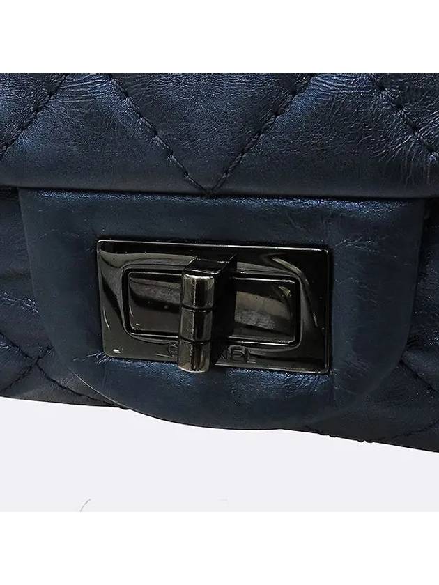 A37587 Metallic Blue Vintage 2 55 Old Large Gold Chain Shoulder Bag CH