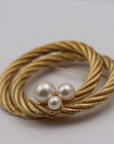 CHRISTIAN D1OR Brooch Metal Fake Pearl Gold Pin Rope