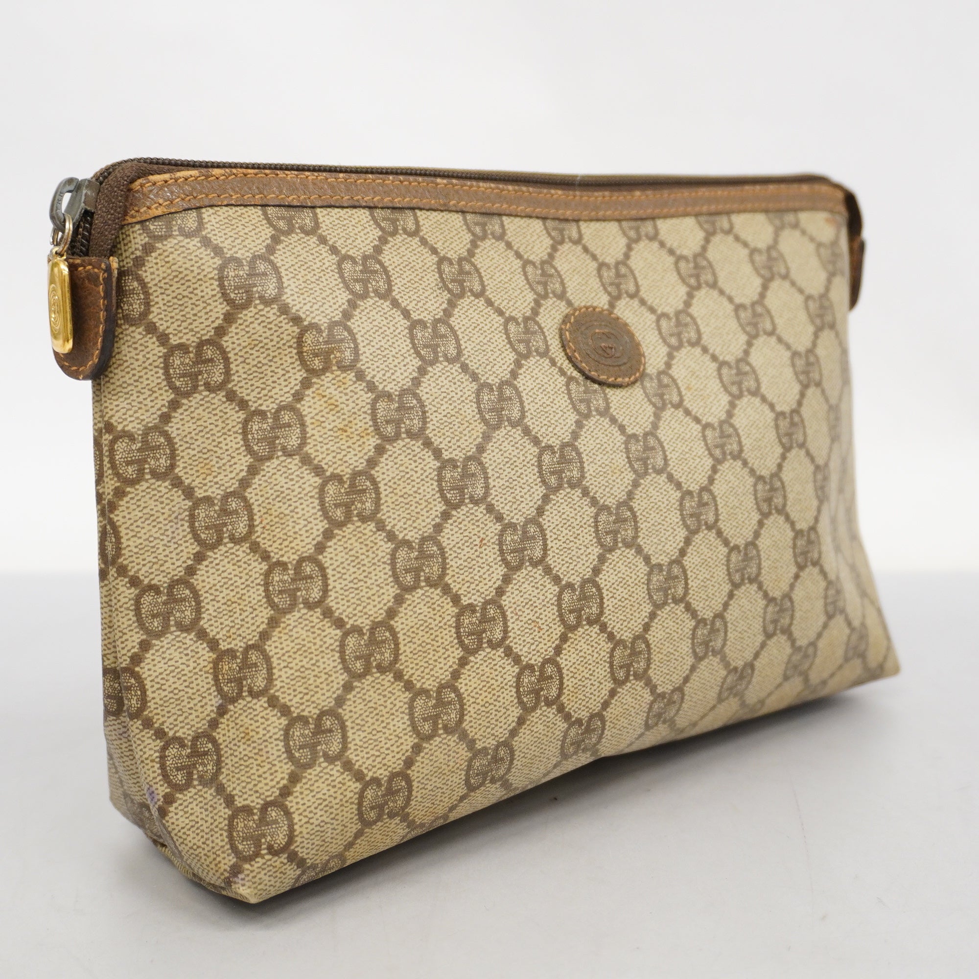 GCCI  156 01 045 Women's GG Supreme Clutch Bag Beige