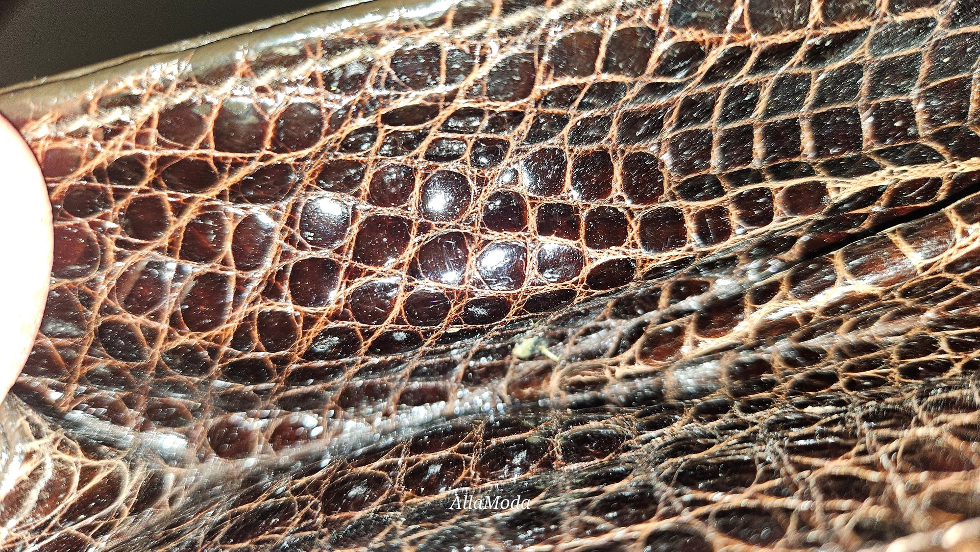 FNDI brown crocodile leather bag w two-tone chain strap &amp; XL FF clasp