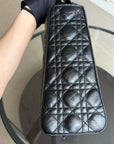 *Flap, Calfskin* D1OR Lady Large - Cannage Calfskin Black Golden Hardware