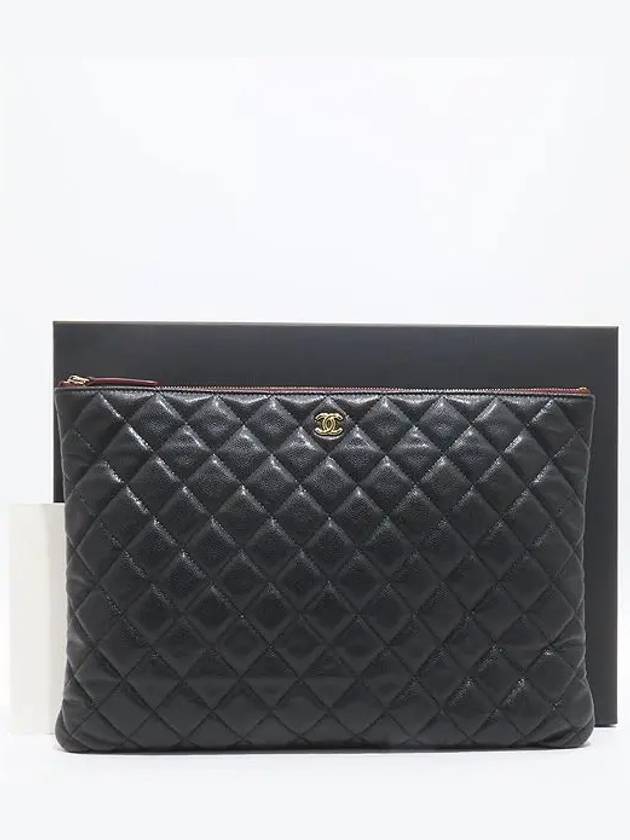 A82552 Clutch Bag CH