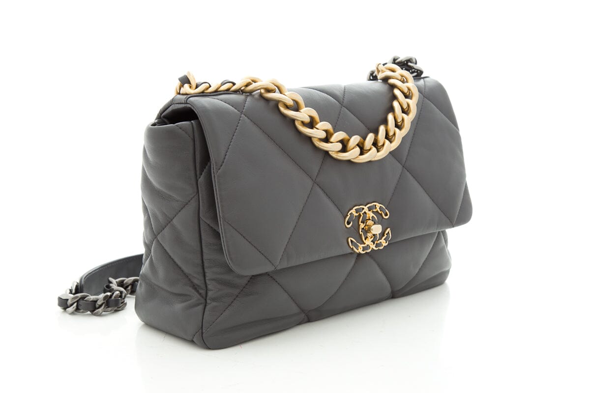 2020 CH 19 Grey Lambskin Quilted Flap Handbag