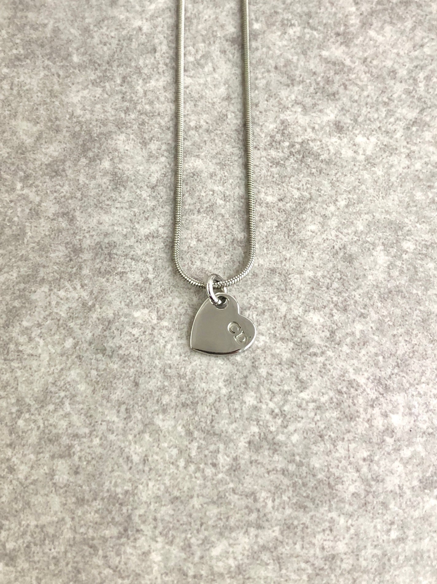 Christian D1OR CD Logo Heart Motif Necklace Silver Vintage 2f2nrz