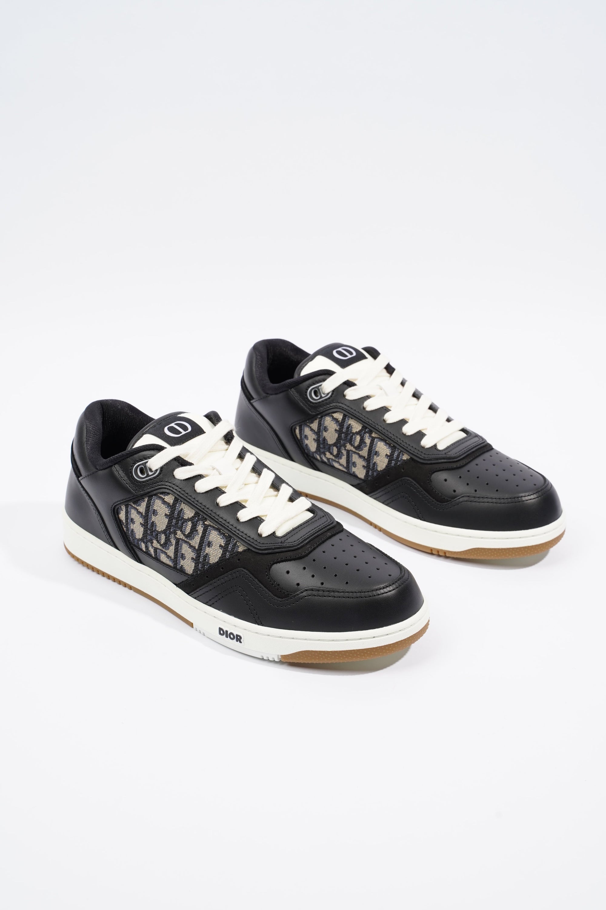 Christian D1OR B27 Low-top Black / White / Navy Oblique Leather EU 41 UK 7