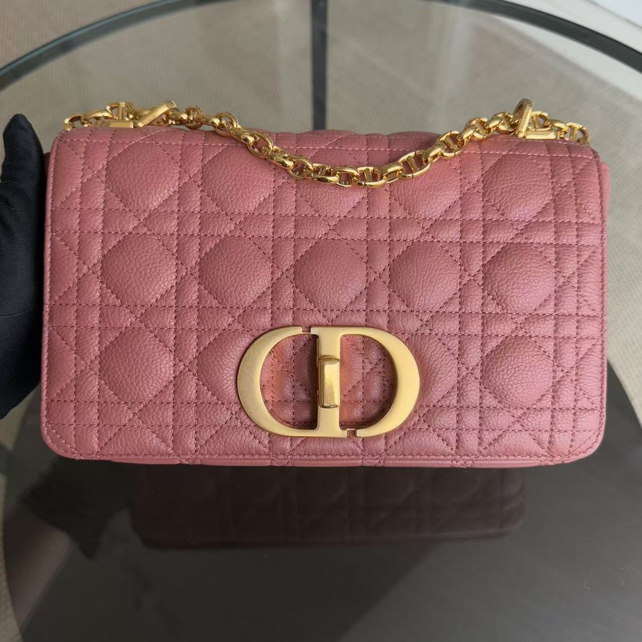 *Un* D1OR Caro - Medium Cannage Calfskin Pink Gold Hardware