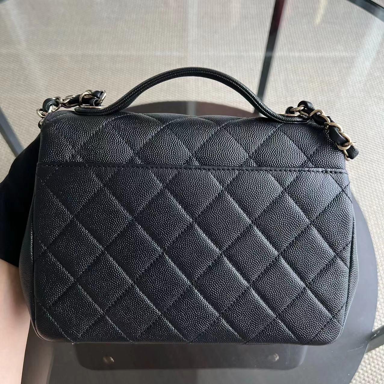 *Full Set with Receipt* CH Business Affinity - Medium Caviar Quilted Calfskin Black Gold Hardware Series 26