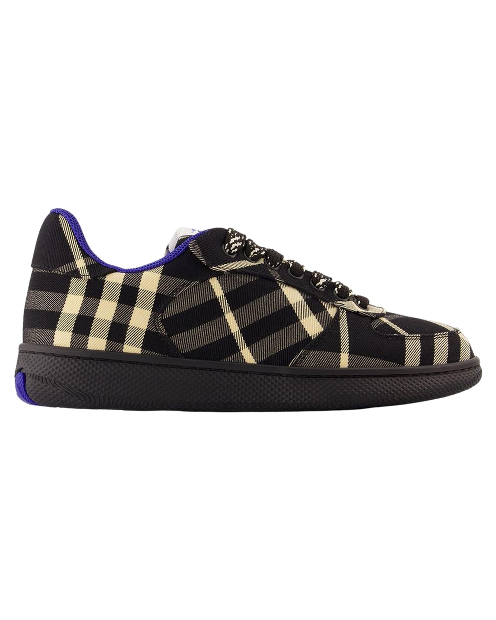 BBERRY Arthur Plaid Canvas Sneakers Women Black | Black