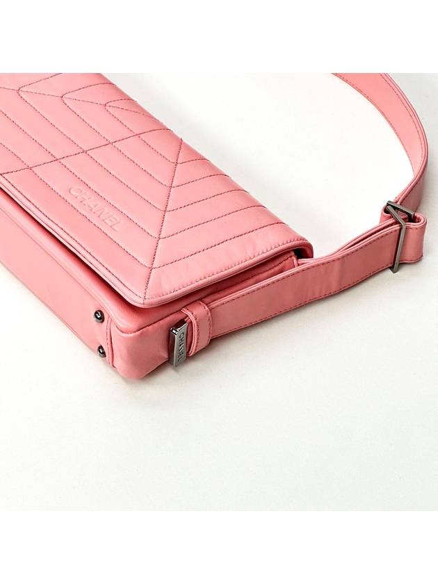 9th Division Pink Chocolate Bar Shoulder Bag 3VCHB17369 CH