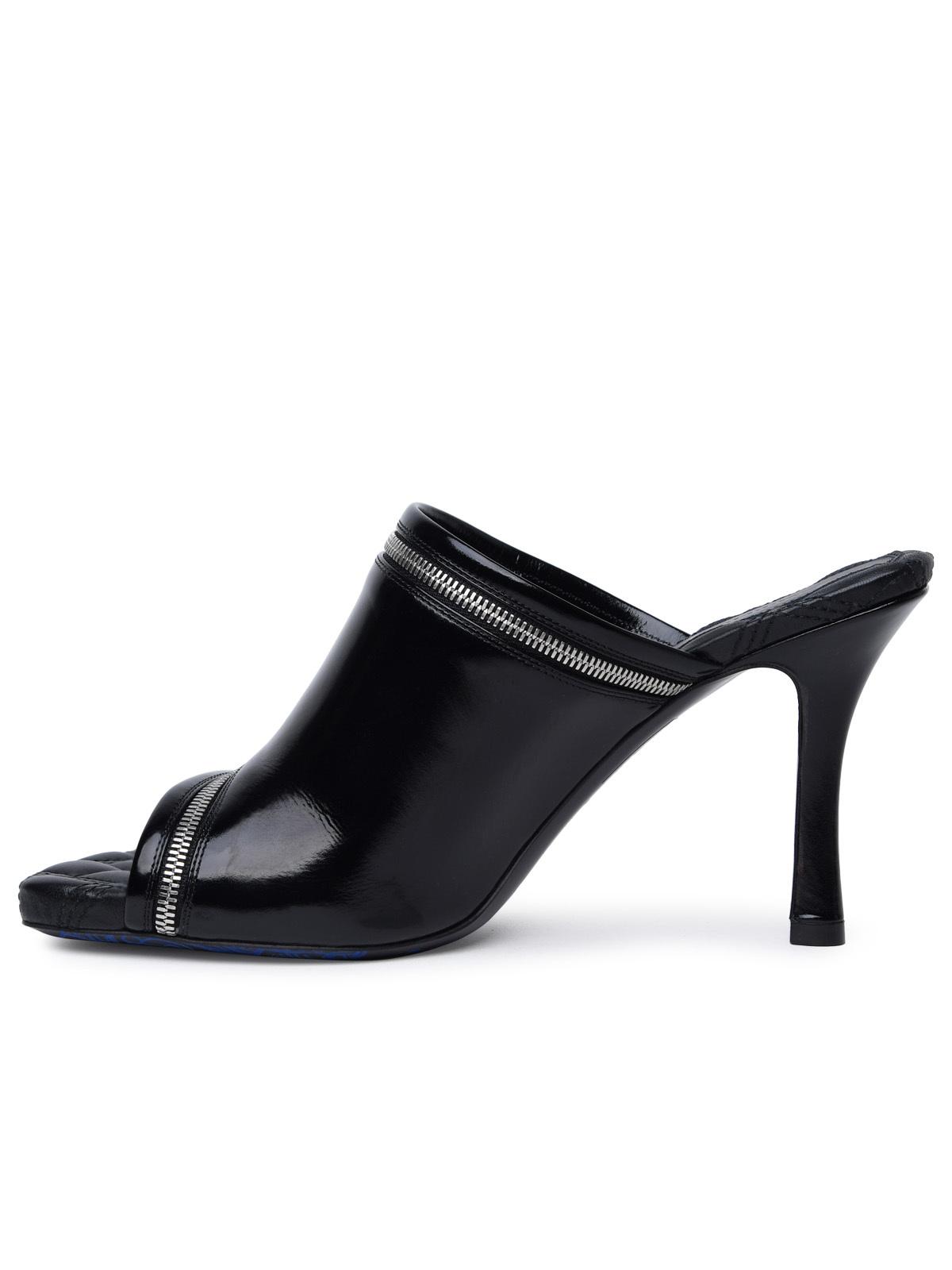 BBERRY 'Peep' Black Leather Sandals Woman