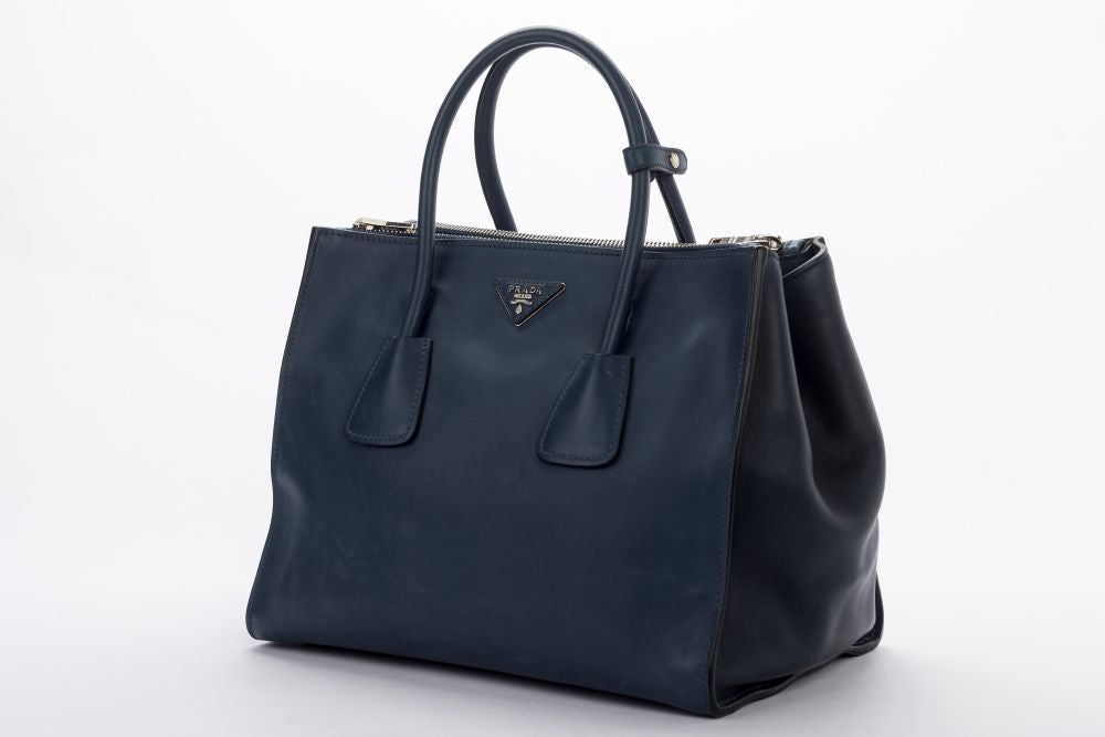 PRD BN2762 Blue Smooth Calf Leather 2 Way Use Bag, with Card, Strap &amp; Dust Cover