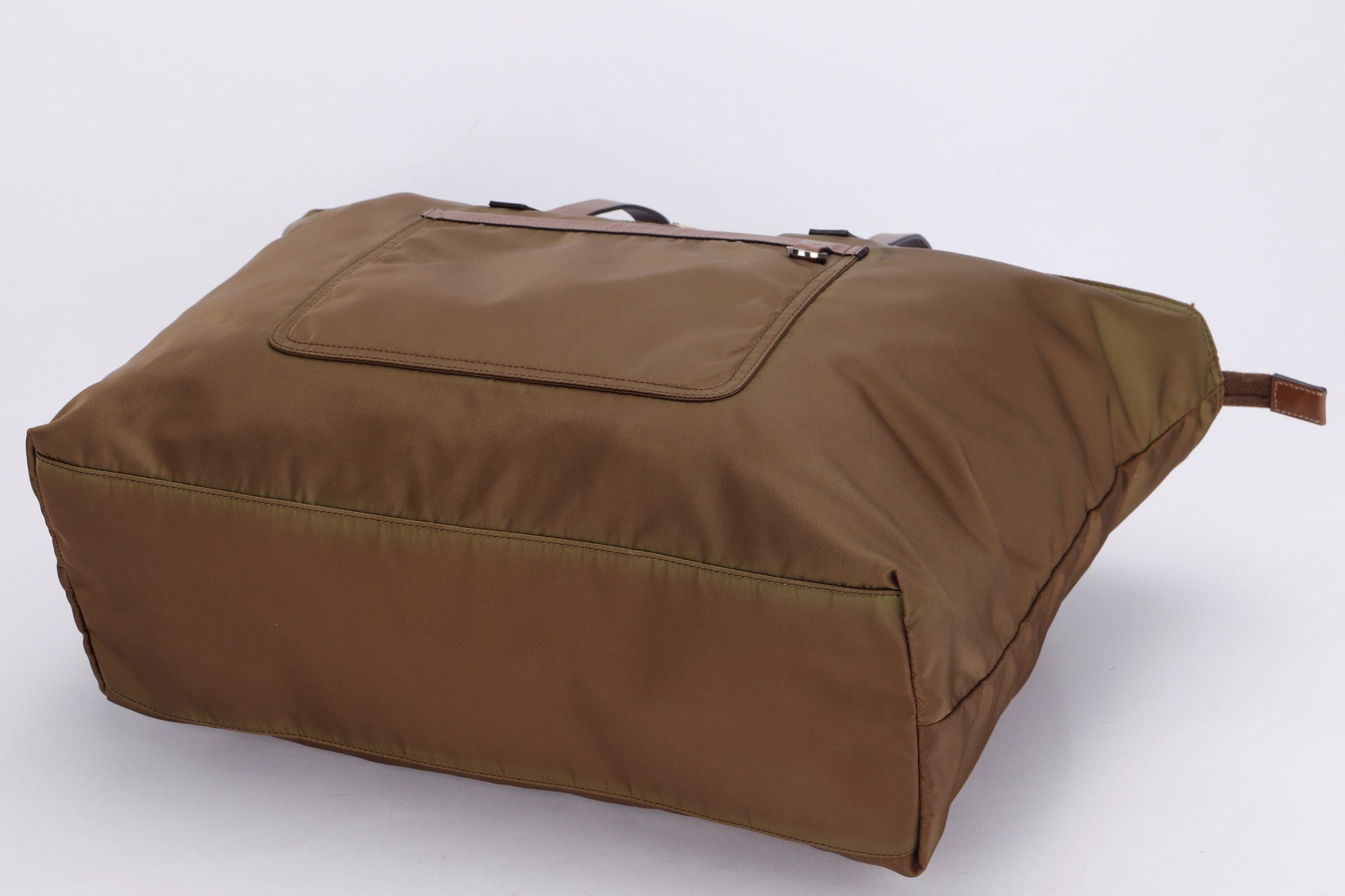 PRD BR4338 BROWN NYLON TOTE BAG, WITH ZIPPER, CARD &amp; DUST COVER