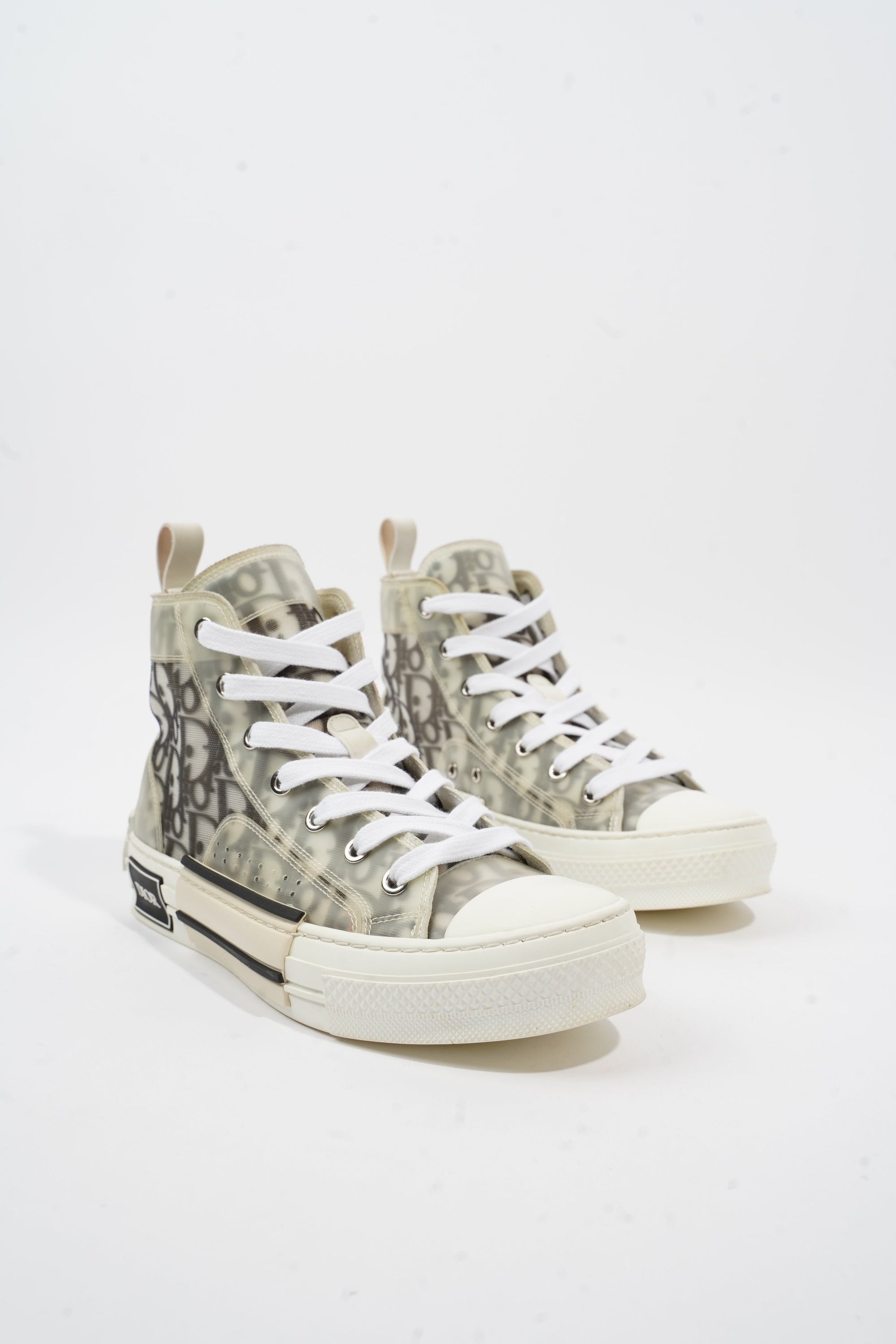 Christian D1OR B23 High-top White / Black Oblique Canvas EU 37 UK 4