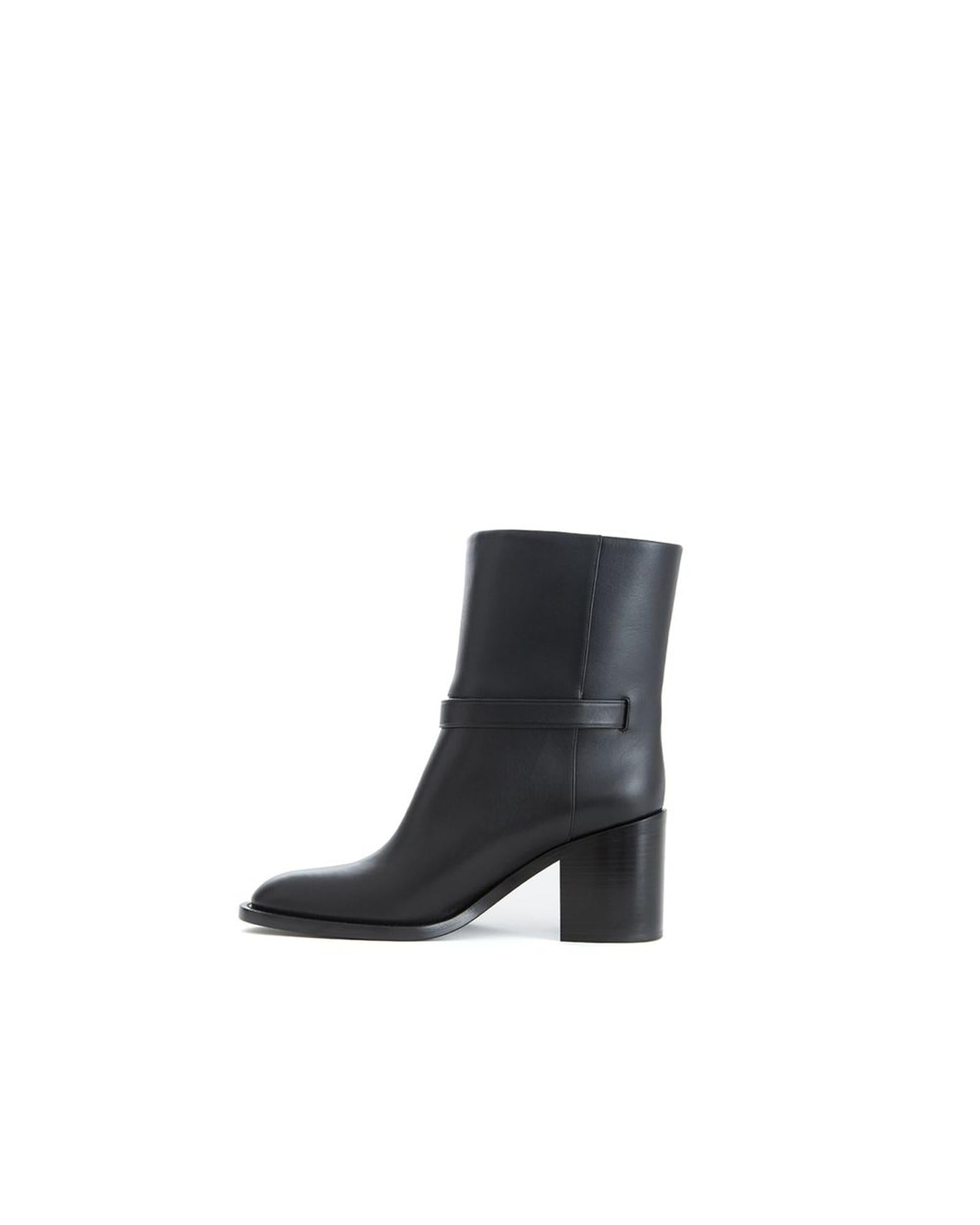 BBERRY  Kensington Leather Ankle Boots for Women
