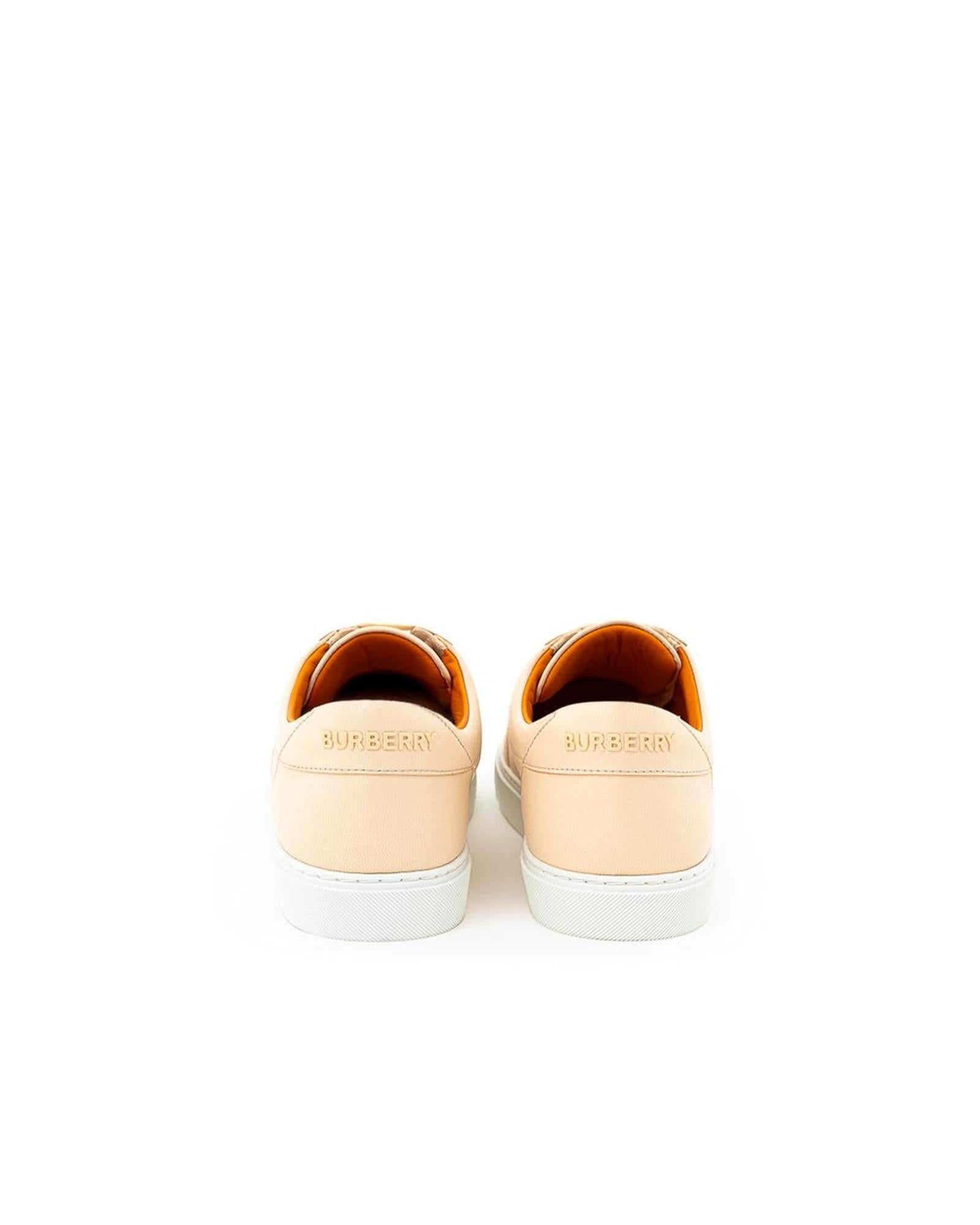 BBERRY  Arthur Leather Sneakers Beige