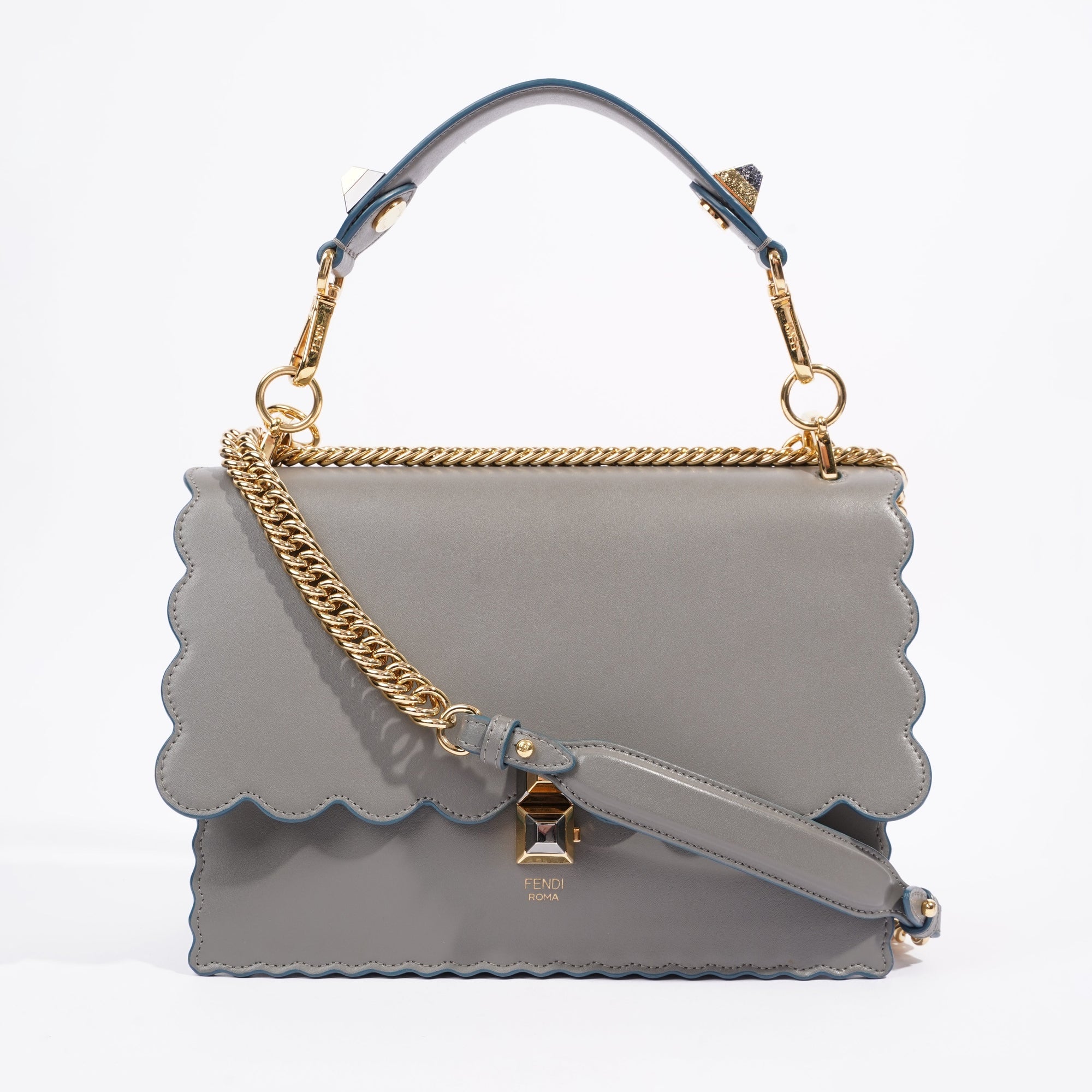 FNDI Kan I Scallop Bag Grey Leather Medium