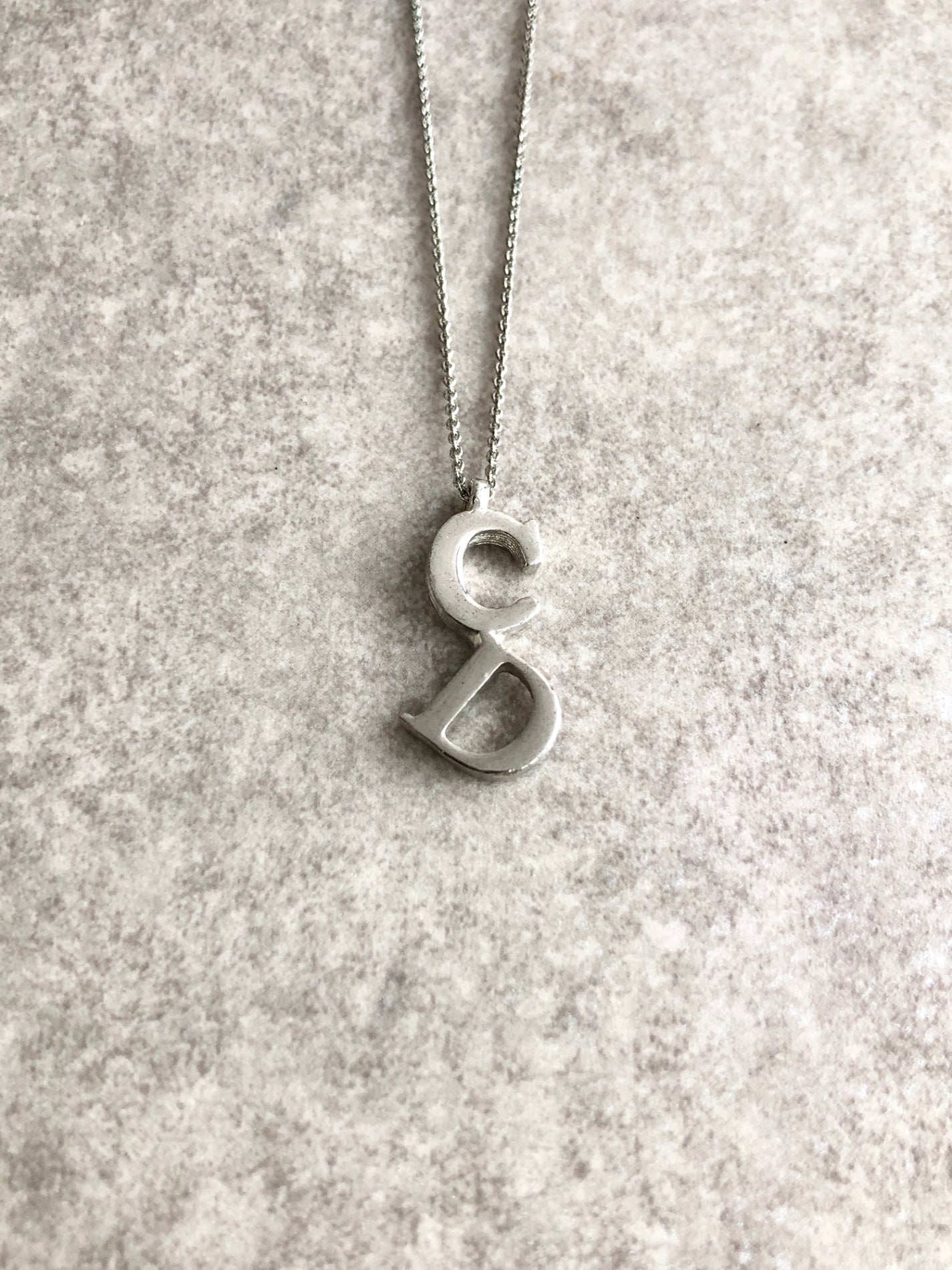 Christian D1OR CD Logo Motif Necklace Silver Vintage ukyg82