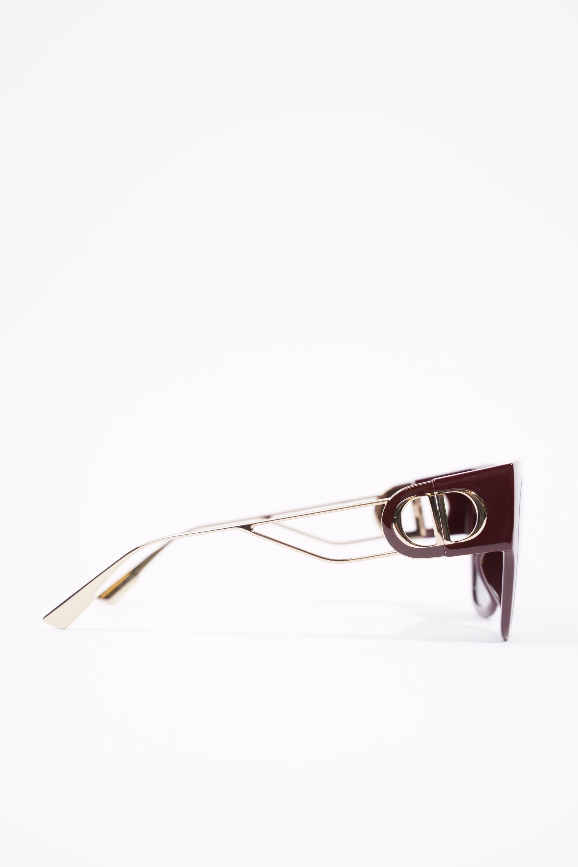 Christian D1OR 30 Montaigne Sunglasses Maroon / Gold Acetate 135mm