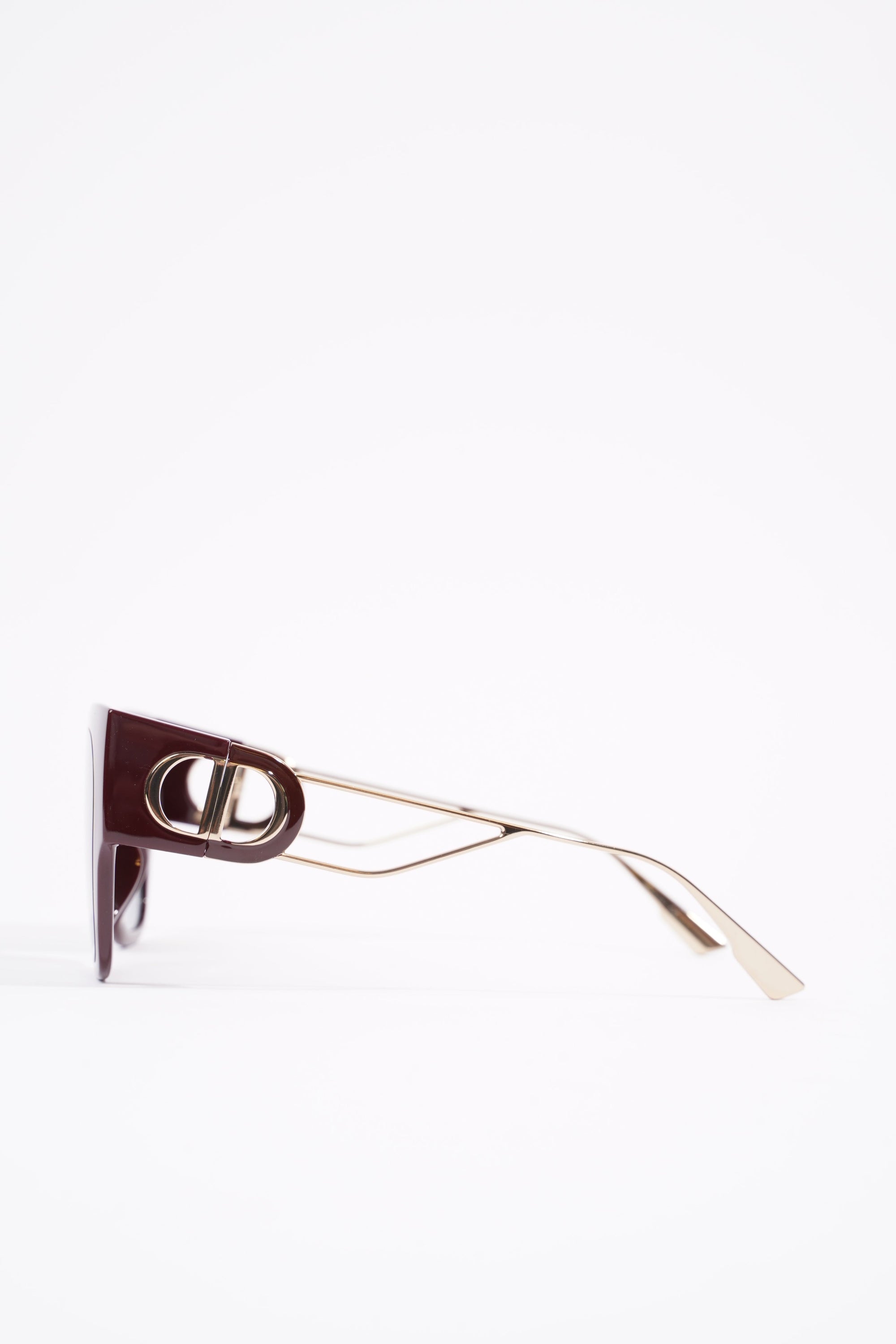 Christian D1OR 30 Montaigne Sunglasses Maroon / Gold Acetate 135mm