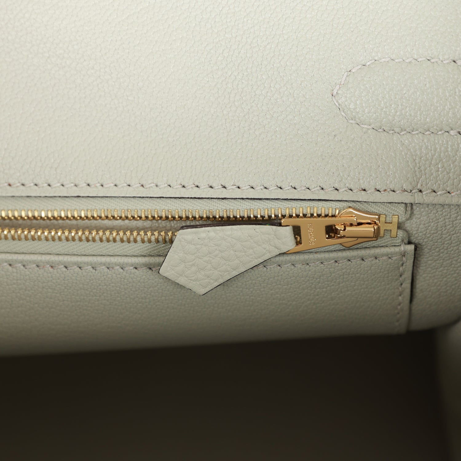 HMS Birkin 30 Gris Neve Togo Gold Hardware