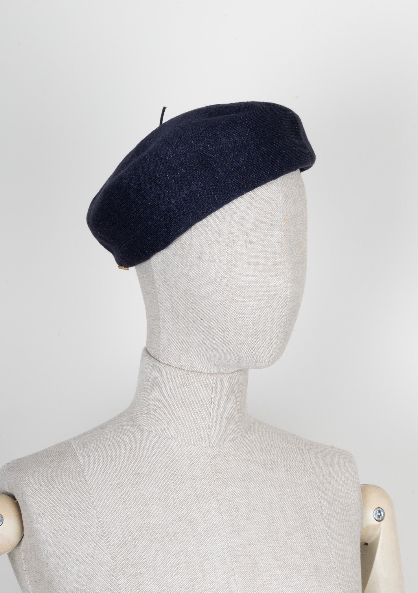 CHRISTIAN D1OR Arty Knit Beret Navy