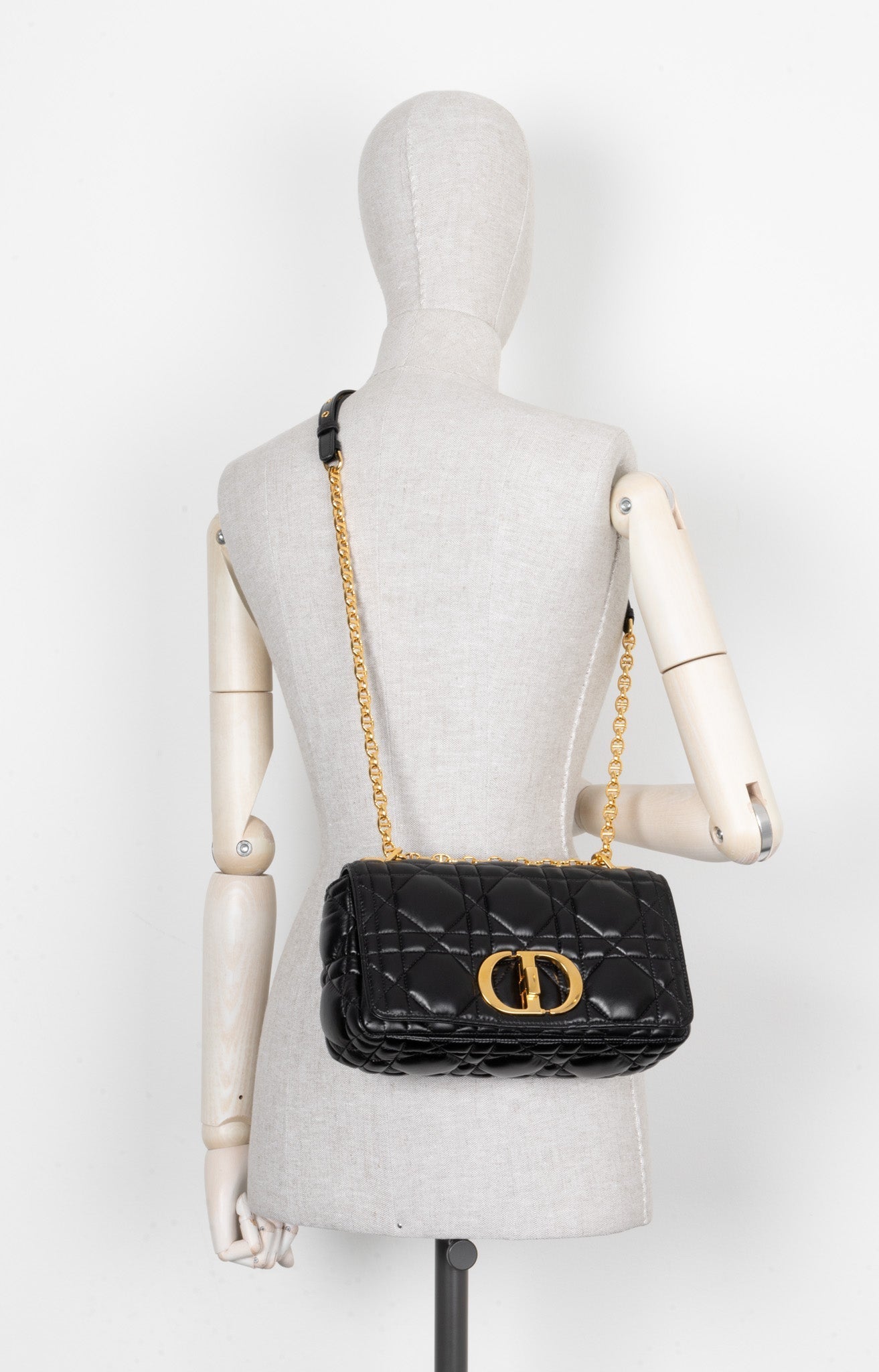 CHRISTIAN D1OR Caro Medium Crossbody Bag Cannage Black