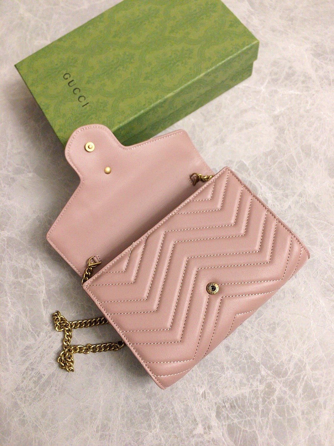 GCCI  Marmont Matelassè Handbag Lushentic
