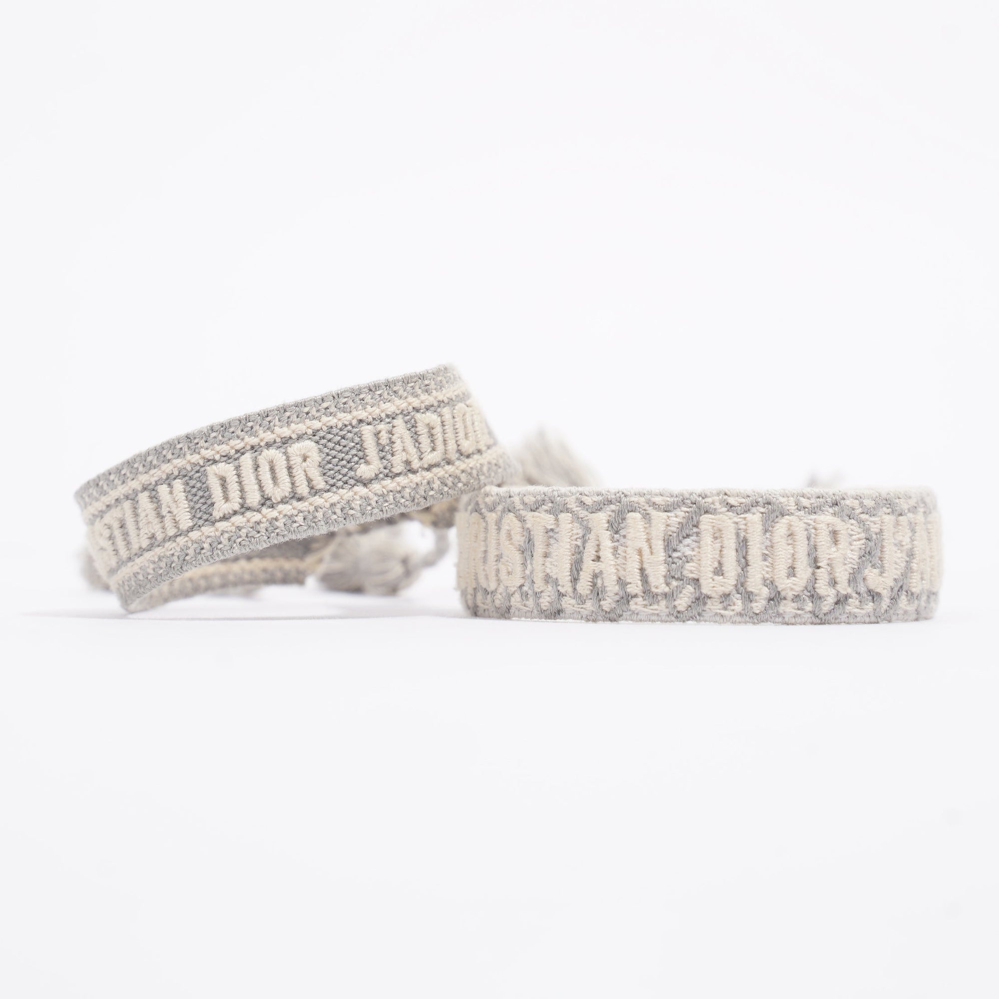Christian D1OR Bracelet Set Grey Fabric One size