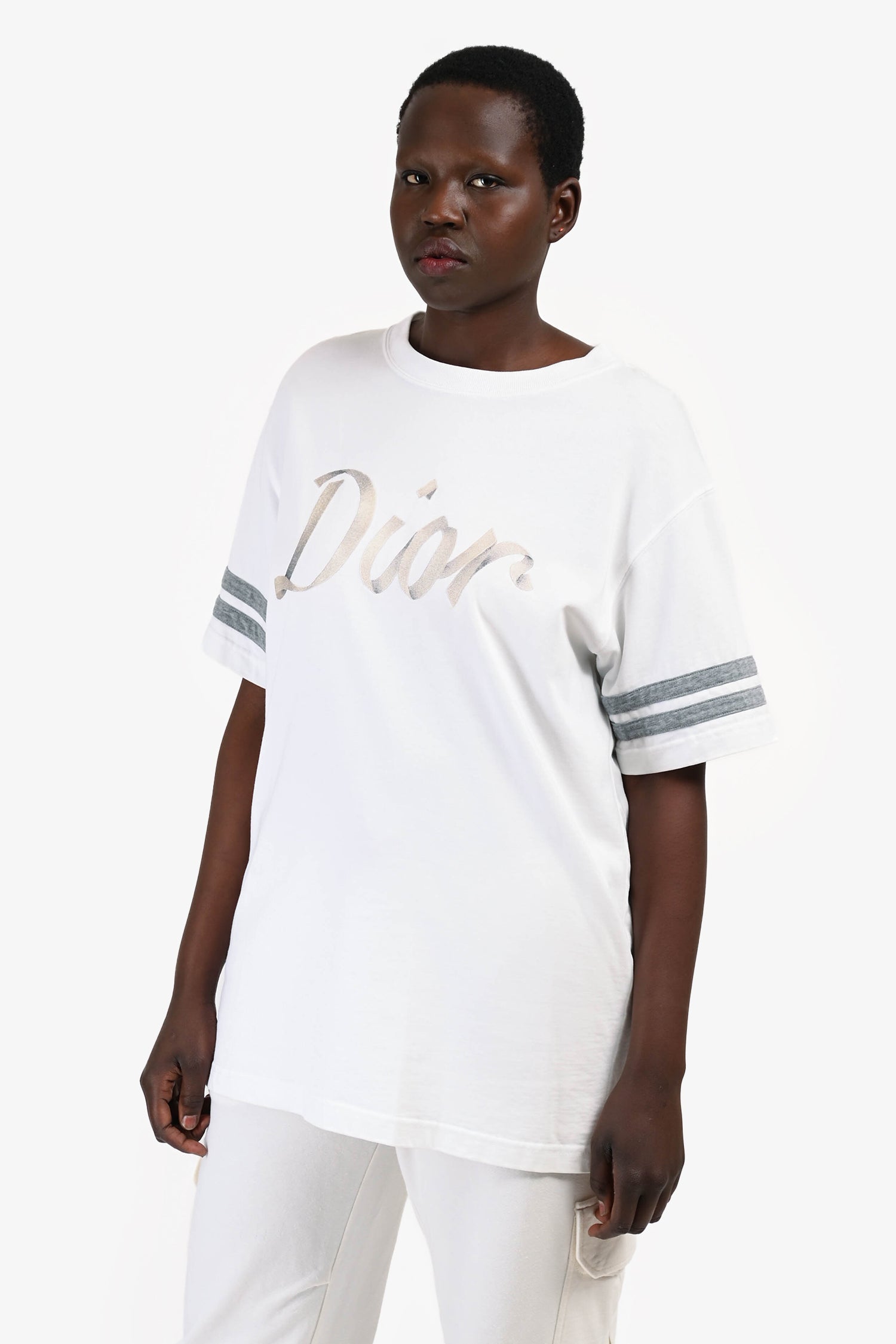 Christian D1OR 2022 White/Grey Embroidered Ribbon Logo T-Shirt Size L Mens