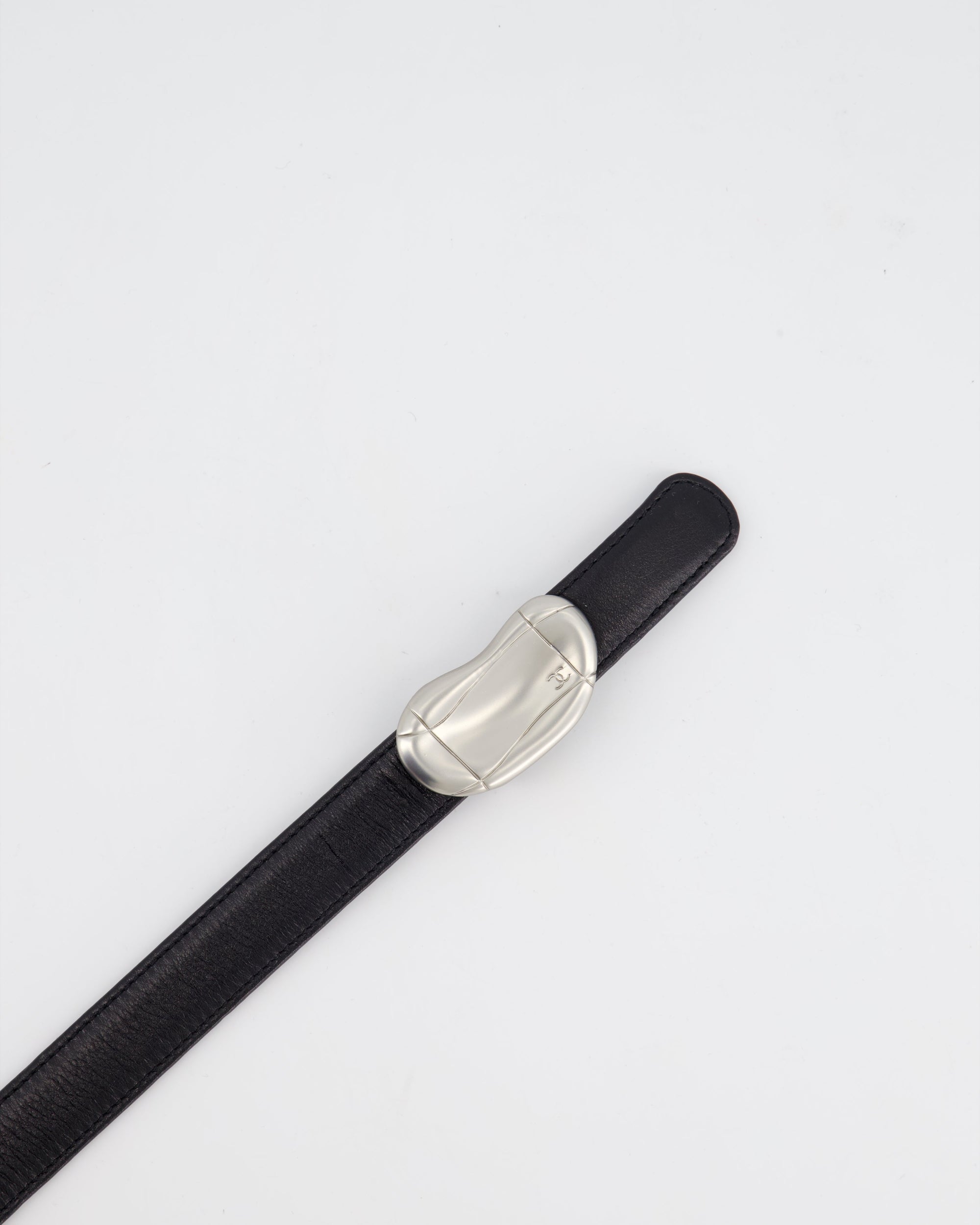 *RARE* CH 98P CoCo Bean CC Logo Motif Buckle Black Calfskin Leather Belt in 75cm