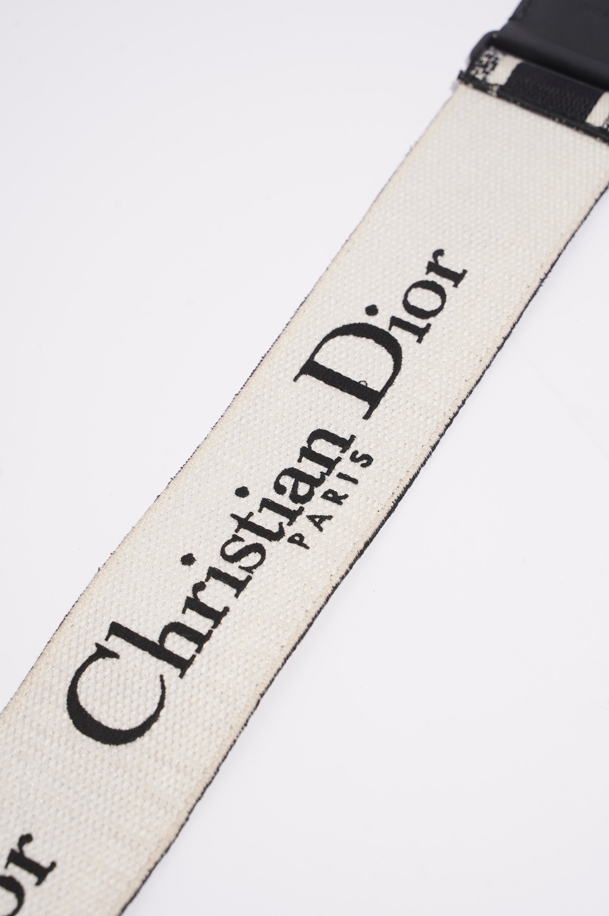 Christian D1OR Adjustable Shoulder Strap With Ring Black / White Canvas