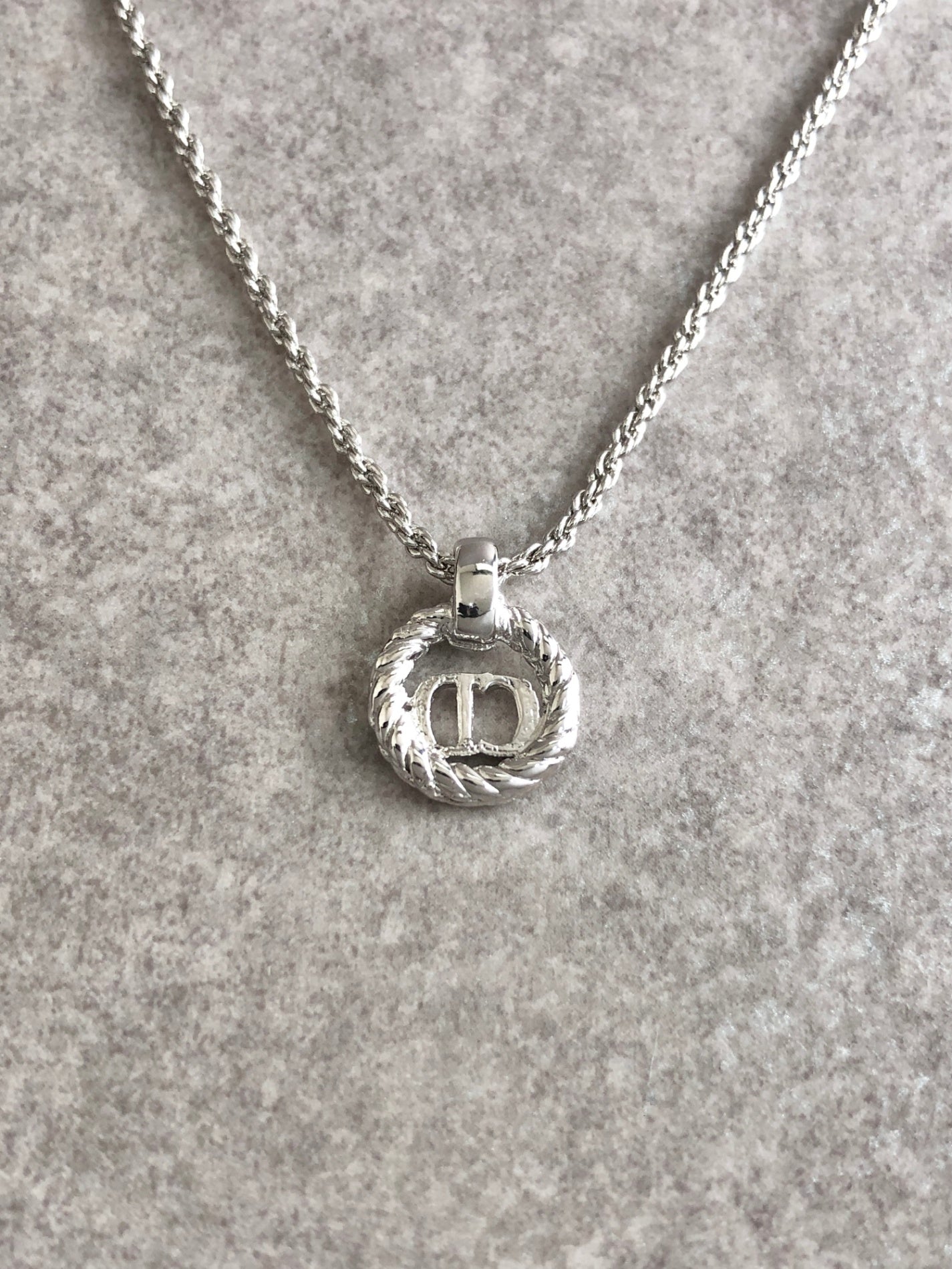 Christian D1OR CD Logo Necklace Silver Vintage pfrat8
